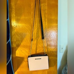 Steve Madden purse